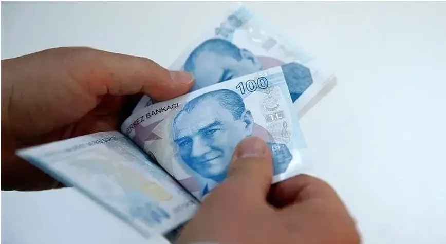 Asgari ücrette aynı maaş dönemi bitiyor mu? İşte gündeme gelen yeni modelin avantajları...