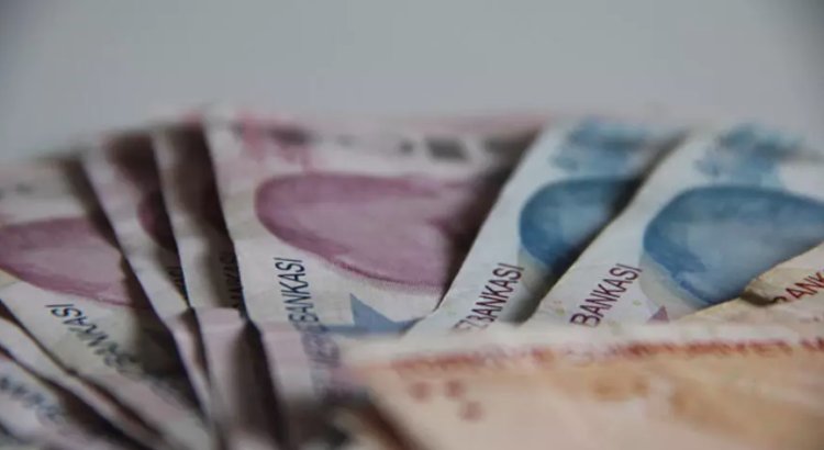 Asgari ücret sonrası gözler emekli maaşlarına çevrildi! En düşük emekli maaşı için flaş tahmin