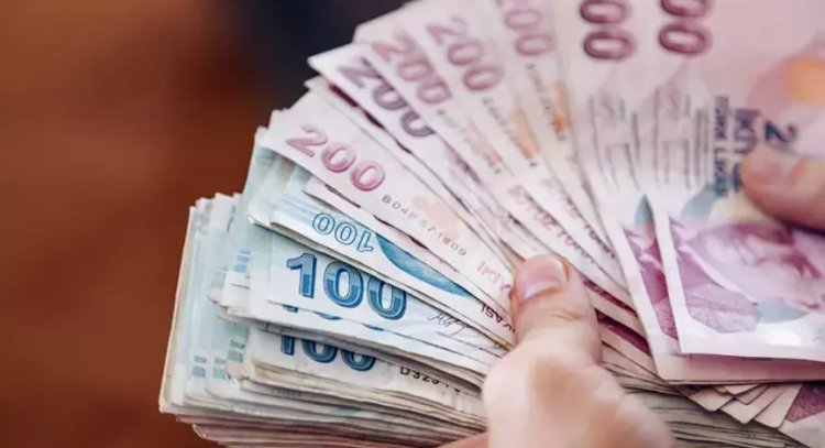 Emekliye 5 bin TL ikramiye verilecek mi? Ekonomist Muhammet Bayram tahminini açıkladı