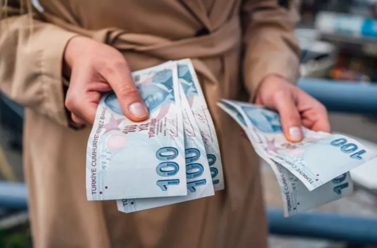 Emekliye memura refah payı, seyyanen zam tarih mi oluyor? “Zam yapsak bile 3 gün sonra eriyor” dedi: Maaş zammında iki ihtimal